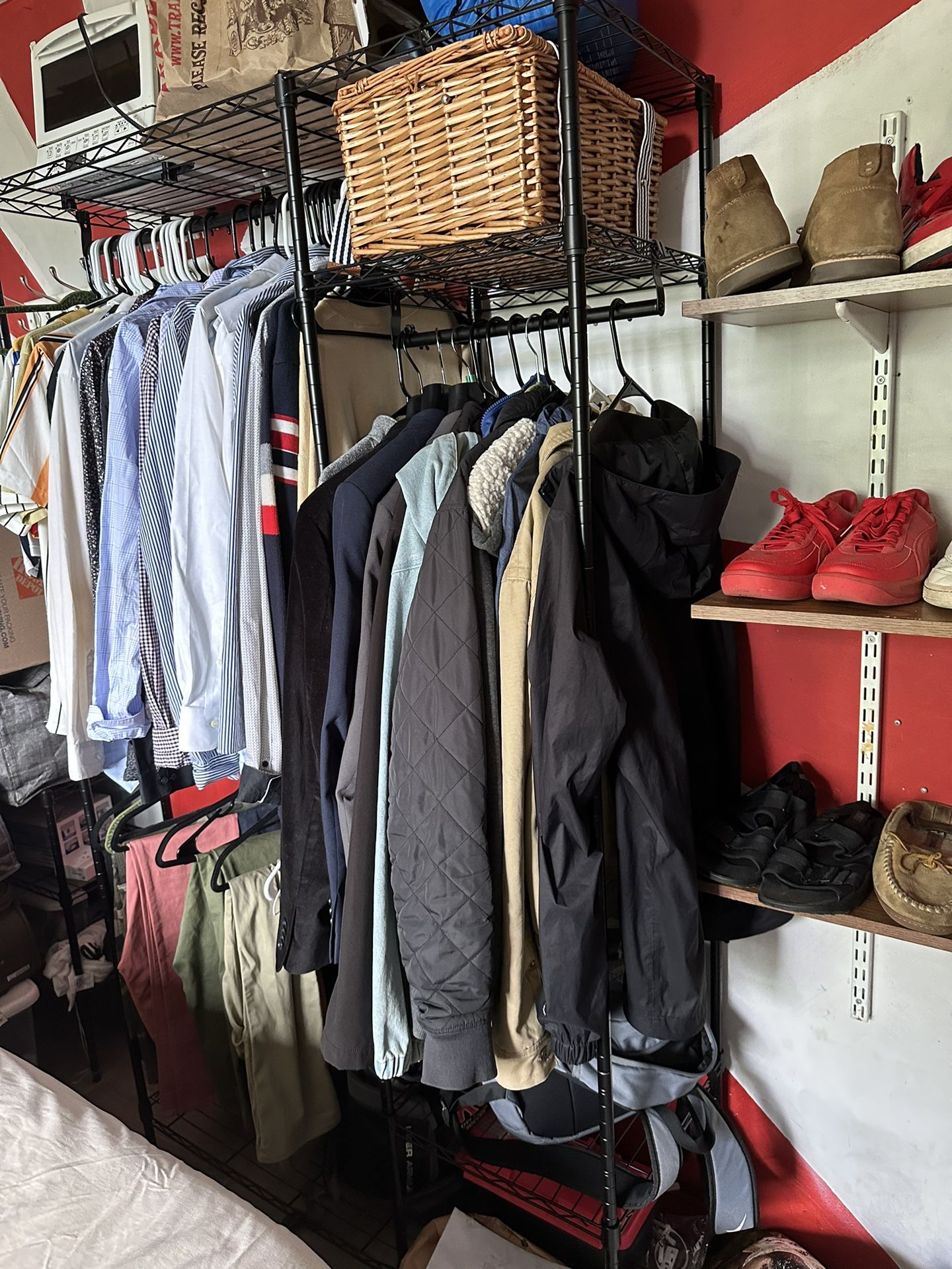 Closet rack 