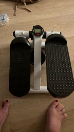 Portable Black and white stepping machine