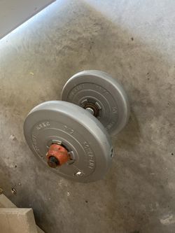 Set Of 2 Dumbbells - 4 Plates Of 6.8 Kg - 15 Lbs Each - 60 Lbs Total