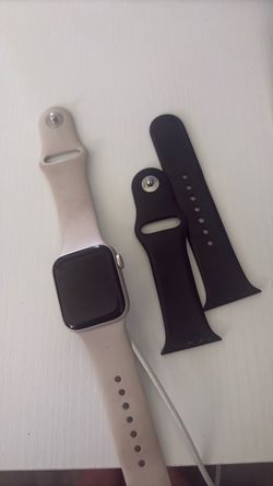 Apple Watch SE (2nd Gen)