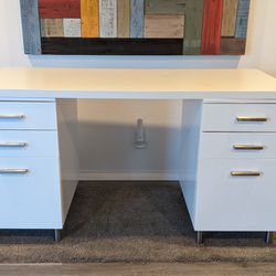 Desk With Sep Drawer Units And Top