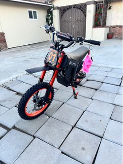 Brand New Tuttio Soleil