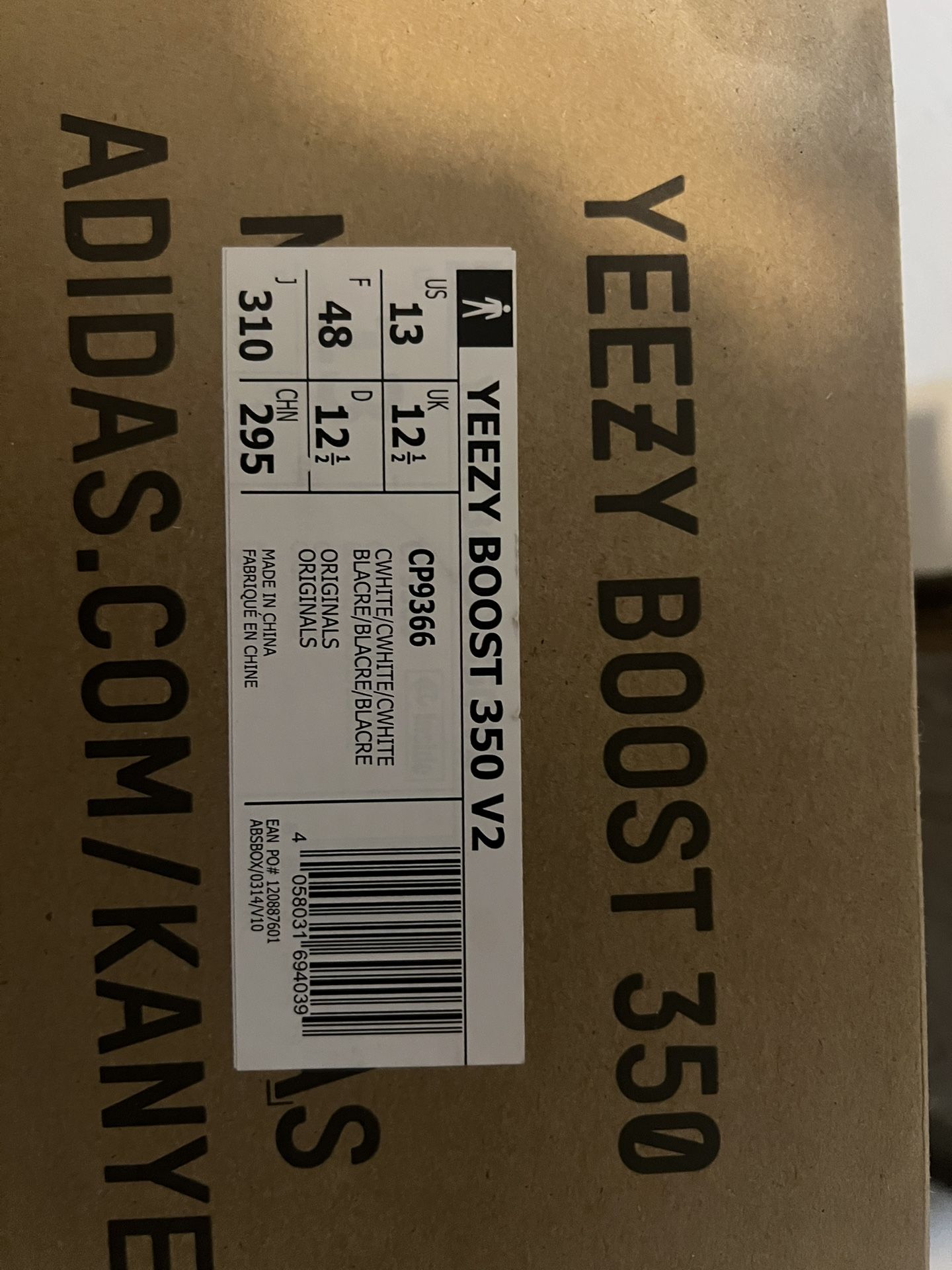 Adidas Yeezy Boost 350 V2 ‘Cream White/Triple White’