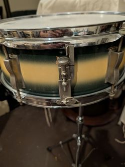 Ludwig 60s pioneer snare