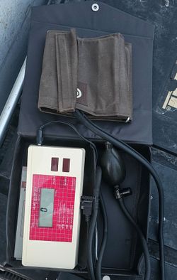 ​Vintage Heart Sentry 273 Digital Blood Pressure Monitor with Cuff