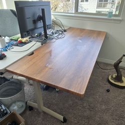Hand Turn Sit/stand Desk