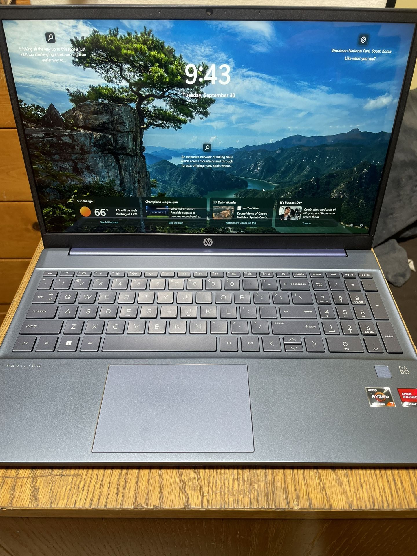 HP Pavilion 15z-eh300 AMD Ryzen 7 7730U | 32GB RAM | 512GB SSD | Touchscreen | Win 11