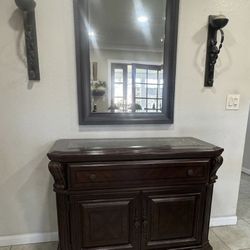 Dining Room Kitchen Server