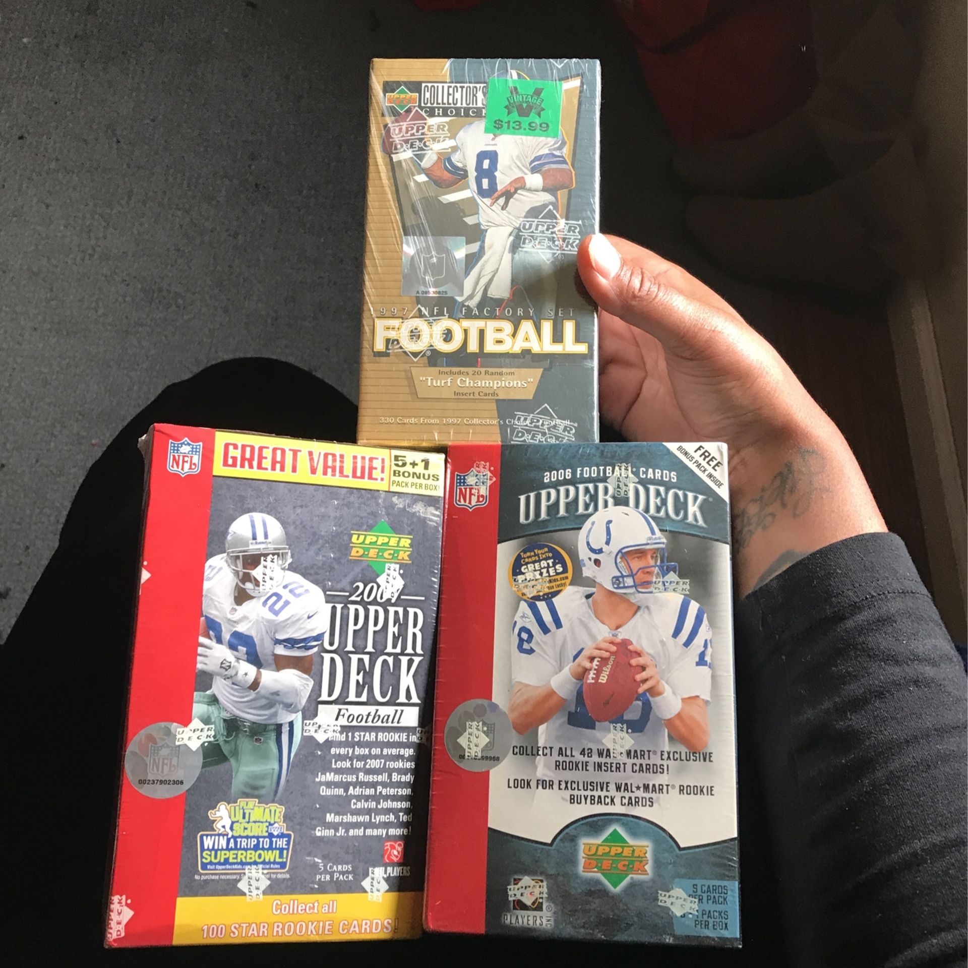 Unopened NFL Hobbie Boxes