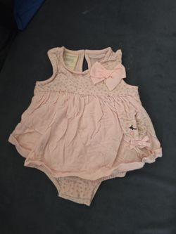 6 piezas de ropa size 3M para bebe (niña)