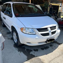 2004 Dodge Grand Caravan