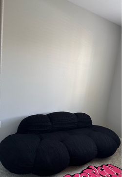 BLACK CLOUD COUCH