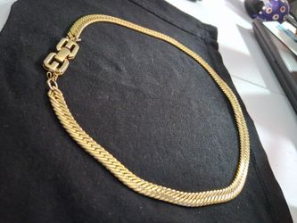 Vintage Givenchy Herringbone necklace