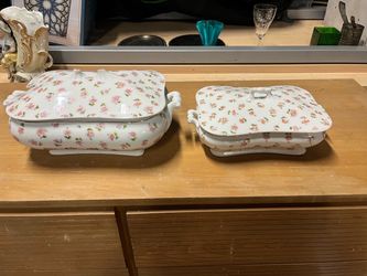 Vintage casserole dishes