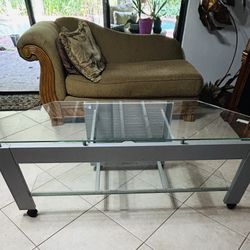 Tv Stand- Modern And Spacious