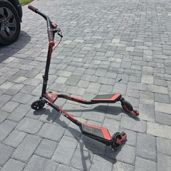 Fliker Lift Y Scooter