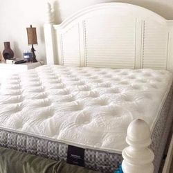 Plush Cooling Mattress