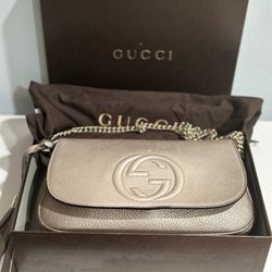 Authentic Gucci Soho Chain Purse 