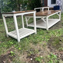 Coffee Table w Side Tables