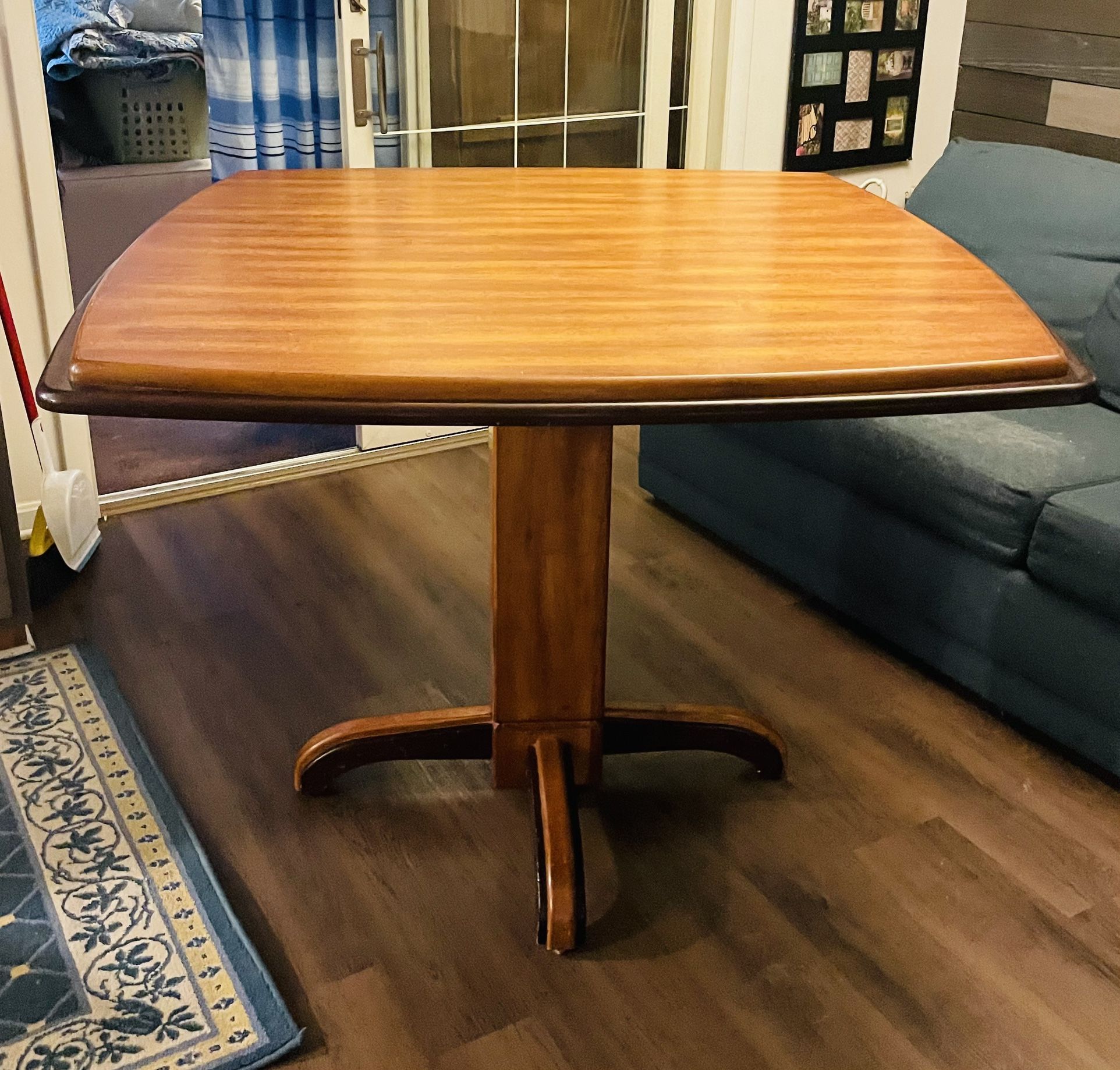 WOOD PEDESTAL TABLE