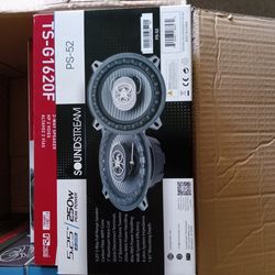 Soundstream 5.25 Audio Speakers Brand New In The Box