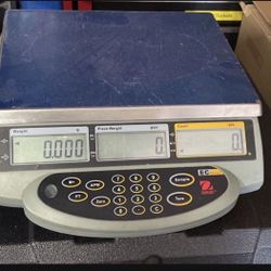 OHAUS Digital Scale  Price Firm, Ad Will Be Removed When Sold