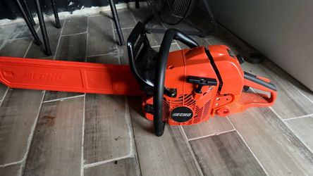 Echo chain saw 18”