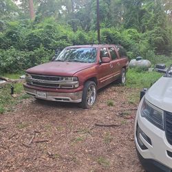 2003 Chevrolet Suburban