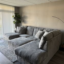 Welling Sectional