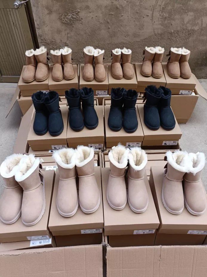 UGG BOOT MOTHER'S DAY SPRING SPECIAL SALE! WOMEN SIZES 6 8 9