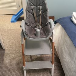 Skip Hop Sit To Stand High Chair