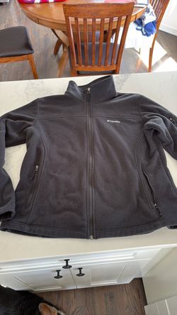 Fleece Columbia jacket. Youth extra large.