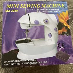 Mini Sewing Machine 