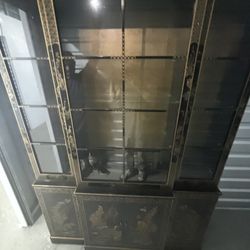 Drexel Heritage Asian Chinoiserie China Cabinet / Breakfront