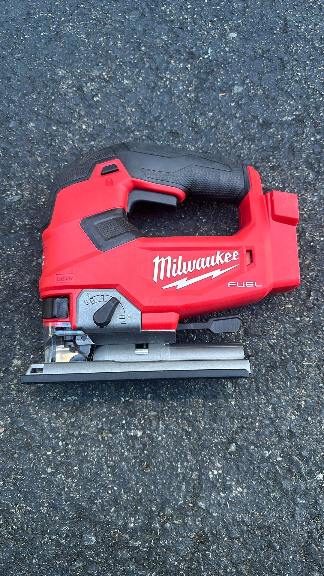 Milwaukee Fuel D Handle Jigsaw