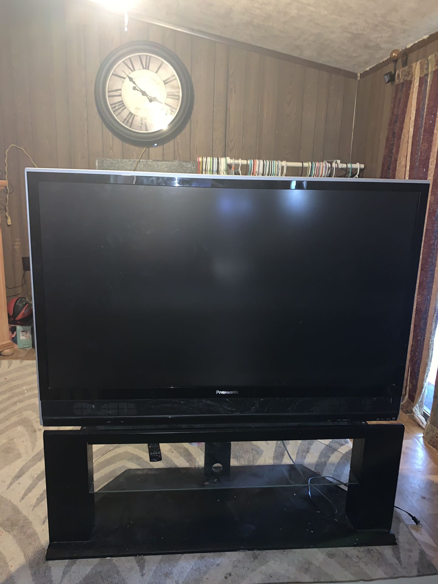 Panasonic tv around 50 inches. Needs a lamp replacement for about $30.
