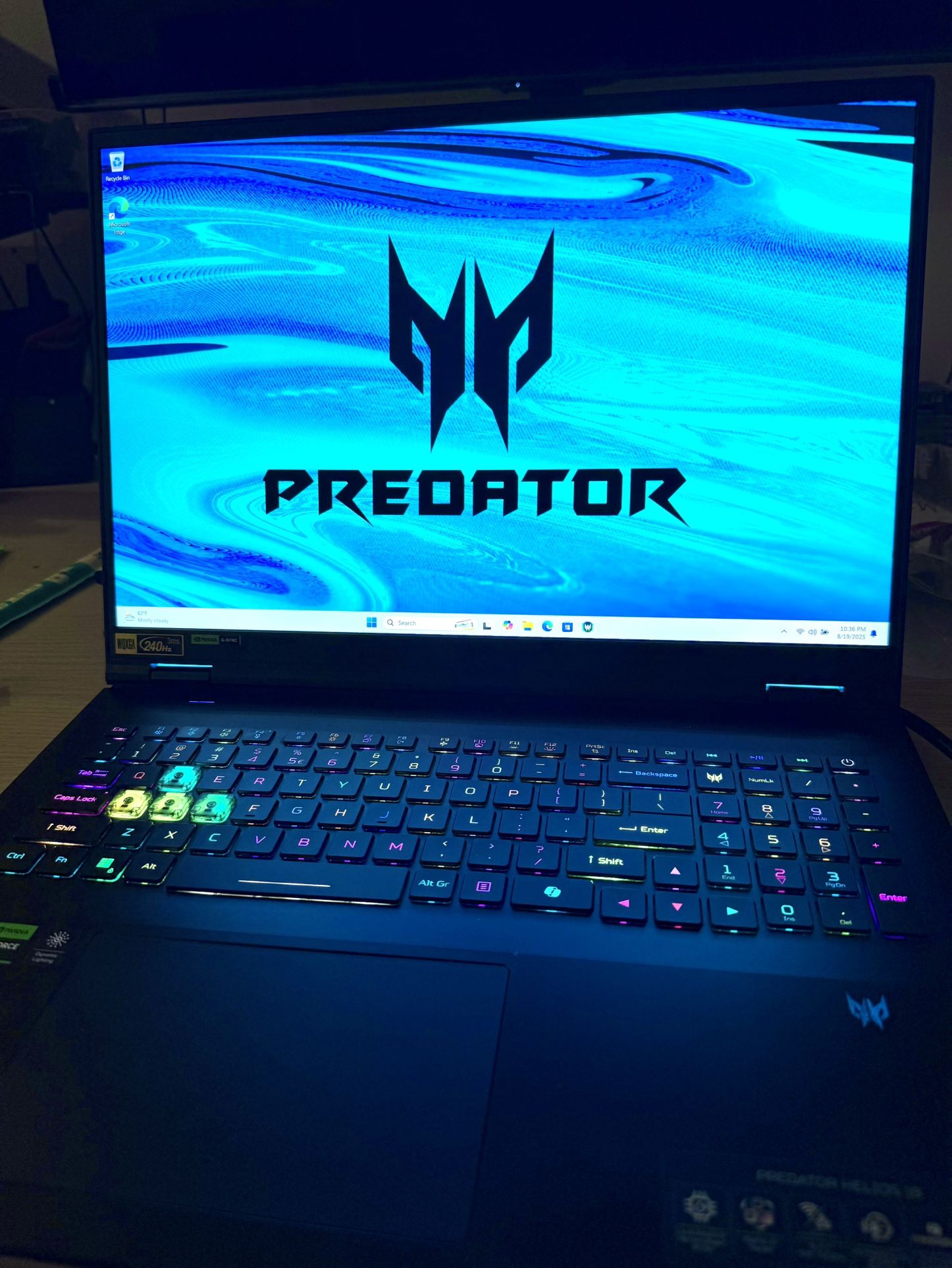 High-End Gaming Laptop — Intel i9-14900HX / RTX 4080 / 32GB DDR5 / 1TB SSD / 18” 2K 240Hz