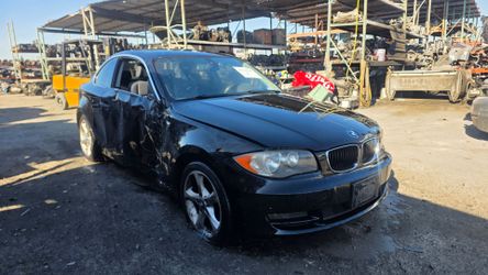 2009 BMW 128I E81 PARTING OUT PARTS FOR SALE PARTES