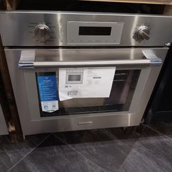 Thermador Professional Single Wall Oven 30'' Starting At $4250 