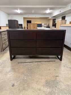 Modern Brown 6 Drawer Dresser Chest