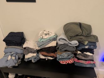Women's and girls clothing. Random sizes. Free