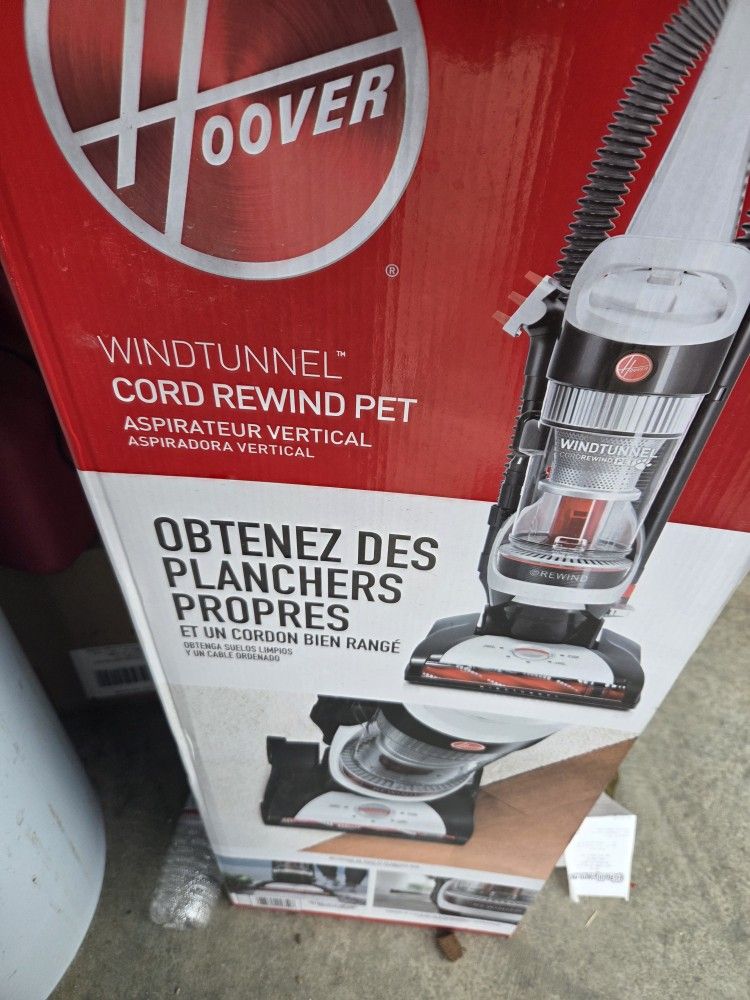 Brand New Hoover Pet Vacuum 
