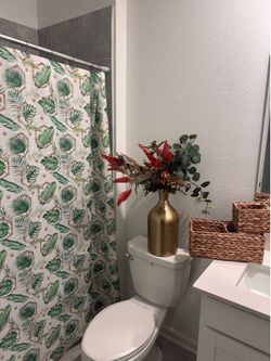 Bathroom set