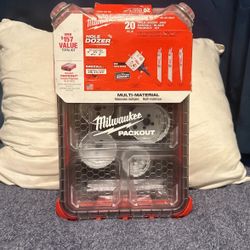 Milwaukee Hole Dozer Saw Set with PACKOUT Case (20-Piece)