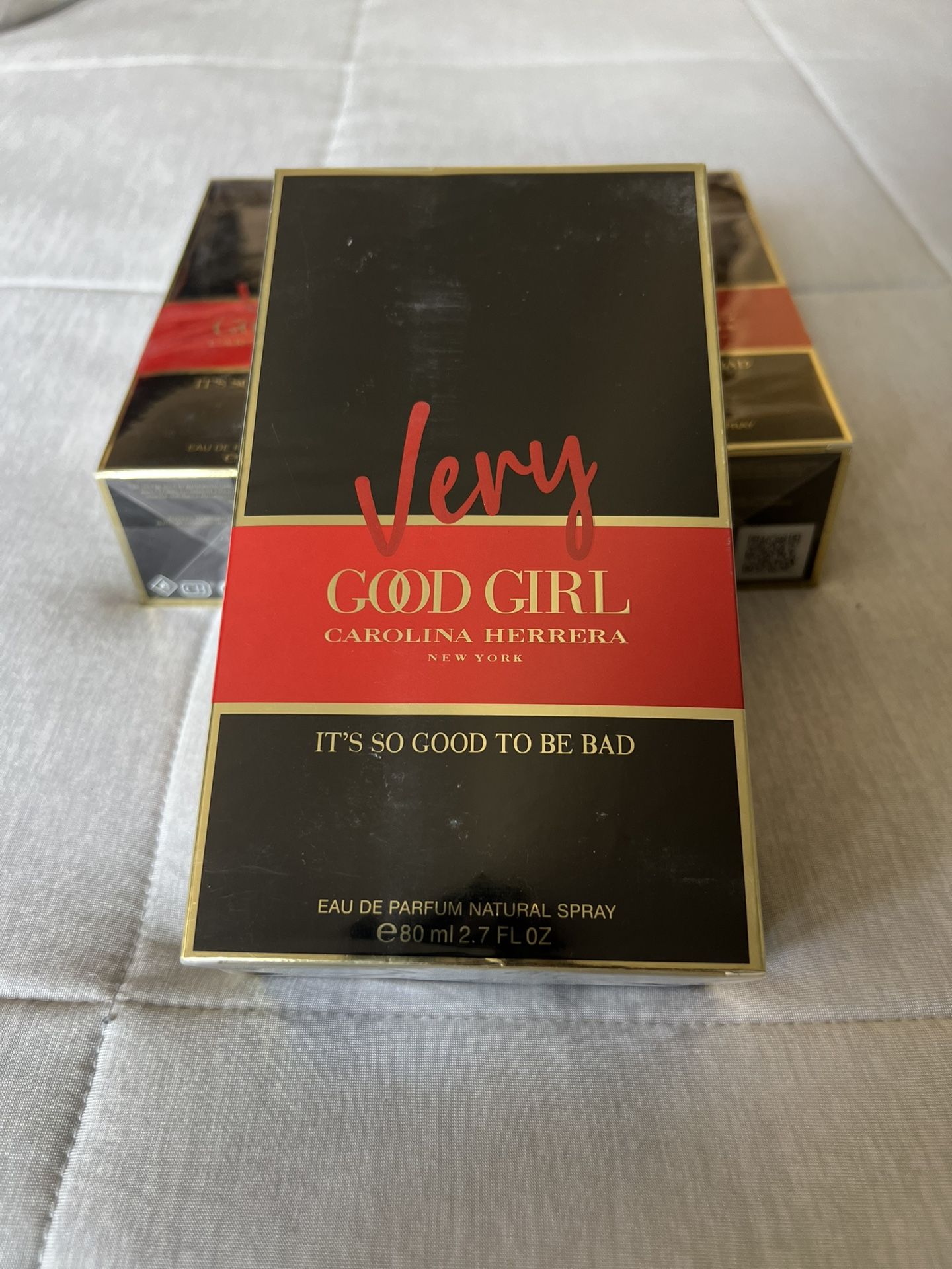 Carolina Herrera Very Good Girl Perfume
