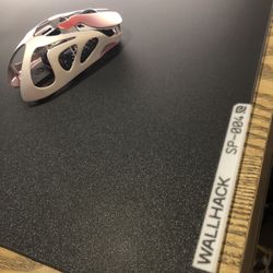 Wallhack SP004 Glass Mousepad