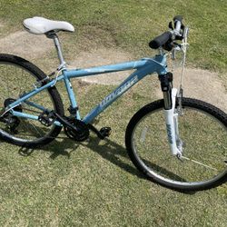 Novara six thousand-Mountain bike-24 speed - Premium Aluminum frame -26” wheel,Almost new
