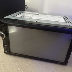 Double din dual radio