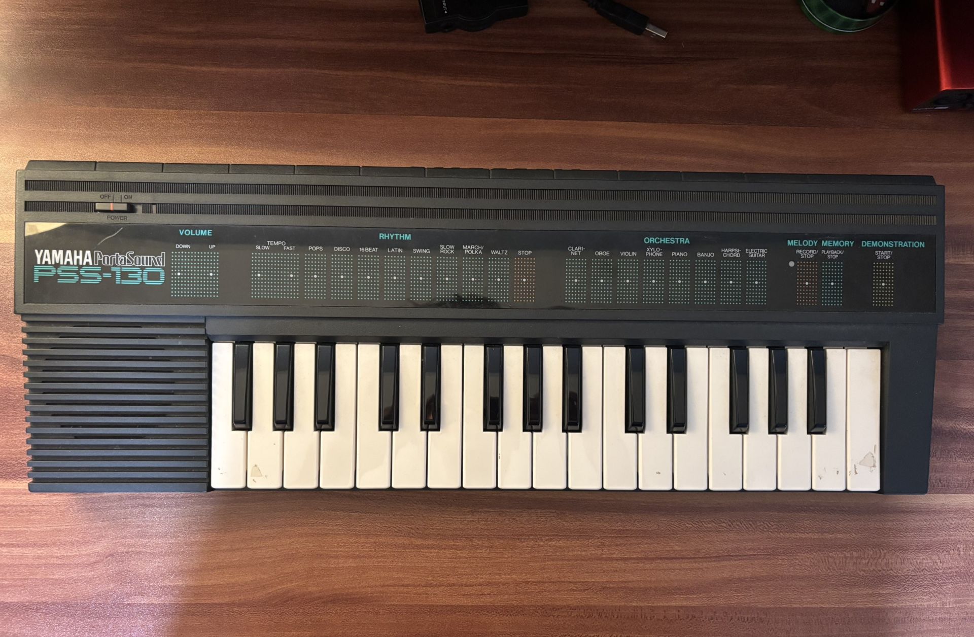 YAMAHA PortaSound PSS-130