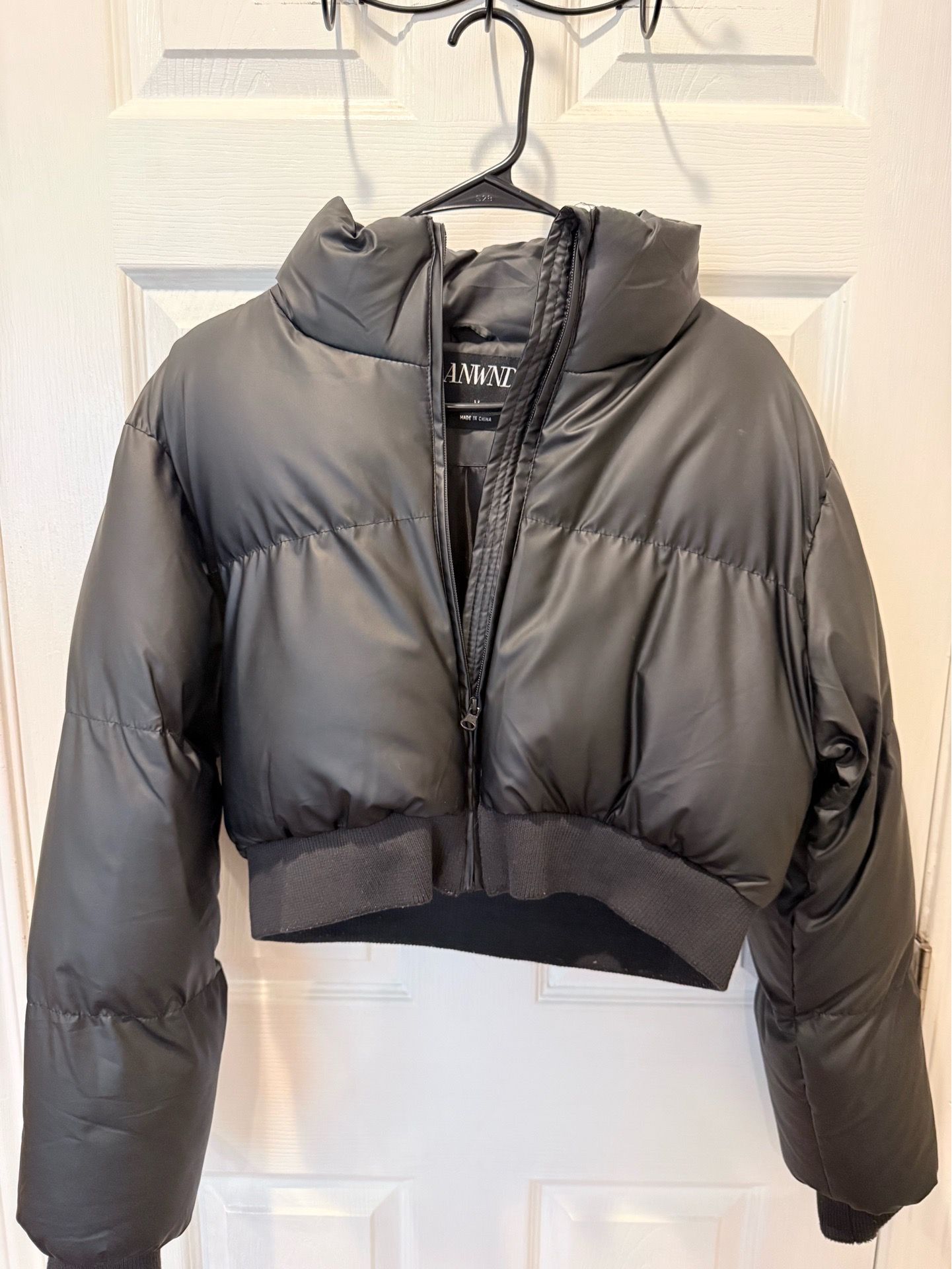 Cropped Black Puffer Jacket